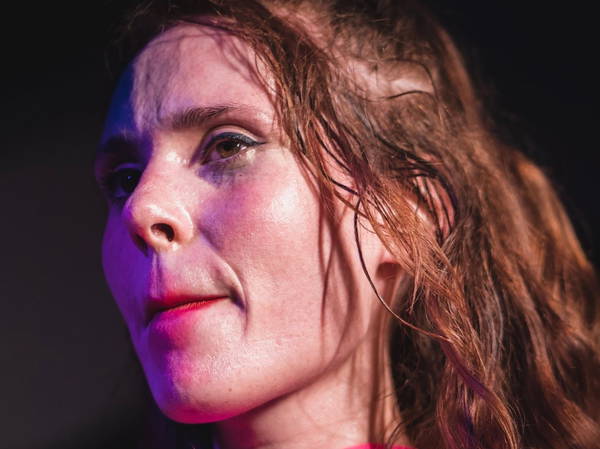 Kate Nash says OnlyFans photos will earn more than tour