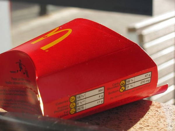 E. coli cases climb to 104 in McDonald's outbreak tied to slivered onions