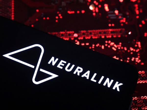 Neuralink Gains Canadian Approval for Brain Implant Clinical Trials