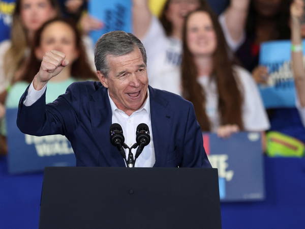 Outgoing North Carolina governor grants 2 pardons, 6 commutations