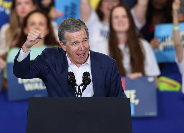 Outgoing North Carolina governor grants 2 pardons, 6 commutations