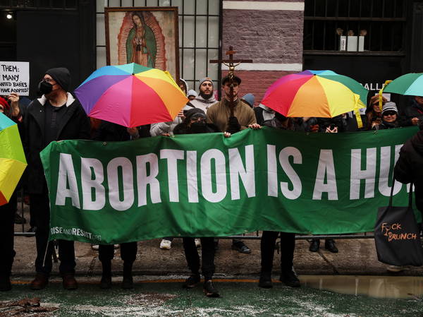 New York voters pass Prop 1, enshrine abortion rights into state constitution