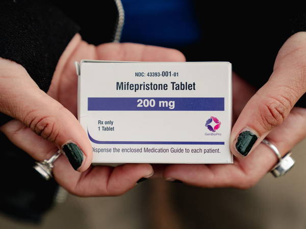 Quebec aims to boost access to abortion pills, contraception