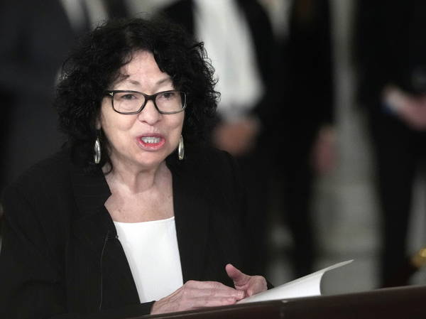 Justice Sotomayor Resists Calls to Retire Amid Trump's Return