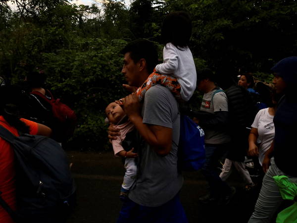 About 1,500 migrants form US-bound caravan in Mexico