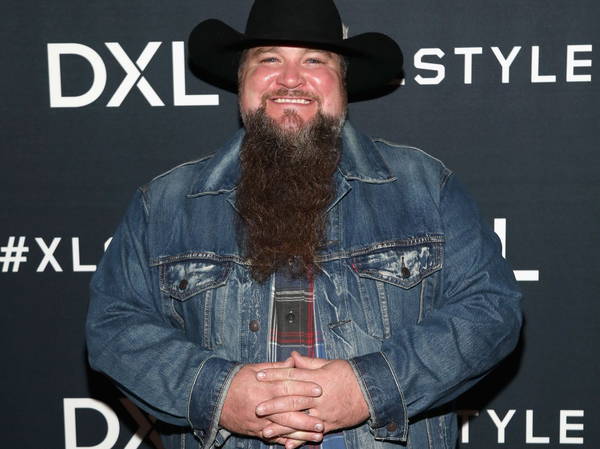 'The Voice' winner Sundance Head shot on his Texas ranch