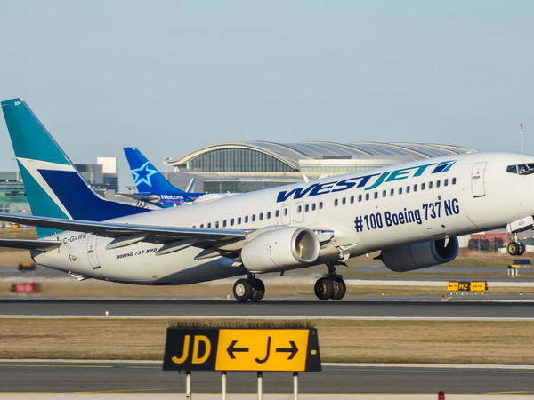 WestJet passengers can submit claims now in $12.5M class-action case over baggage fees