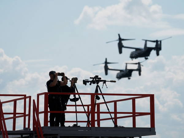 The Osprey’s safety issues spiked over five years and caused deaths. Pilots still want to fly it