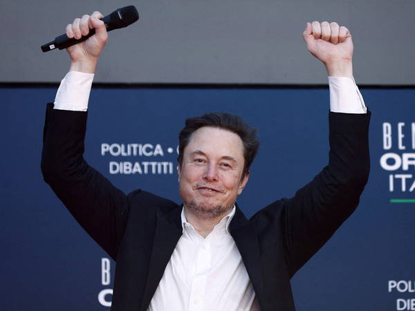 Tesla hits $1 trillion market cap as stock rallies after Trump win