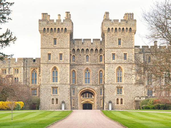 Masked burglars broke into Windsor Castle estate while William, Kate and children slept