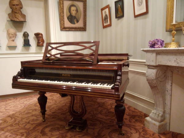 Has a waltz written by composer Frederic Chopin been discovered in an NYC museum?