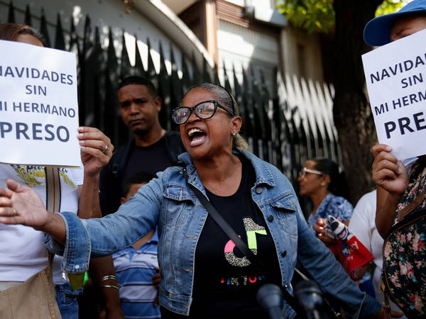 Venezuela releases from prison some of the thousands detained after presidential election