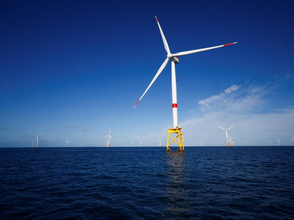 Sweden blocks 13 offshore wind farms over defence concerns