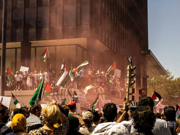 Montreal Protests Against NATO and Israel Turn Violent, Resulting in Arrests