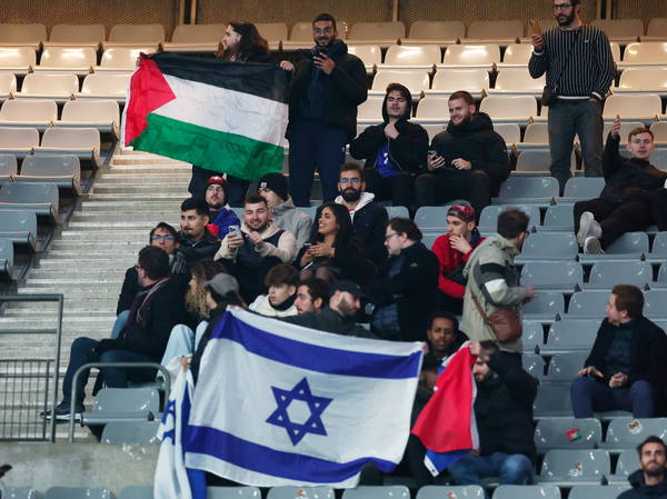 Police make 2 arrests after brief fan-fight at high-security France-Israel soccer match