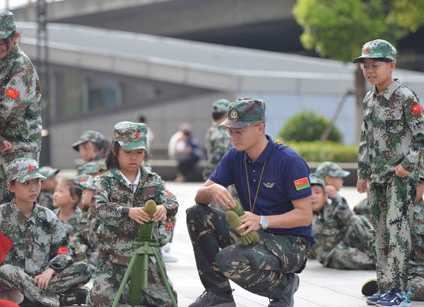 Chinese Summer Camps Teach American Kids To Be Like Red Army Soldiers And ‘Little’ Police Officers: Dailycaller