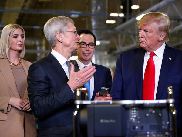 Tim Cook's Personal Approach to Trump Becomes Model for Corporate Leaders