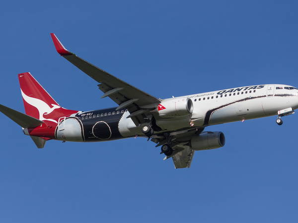 Qantas plane makes emergency landing in Sydney, media report