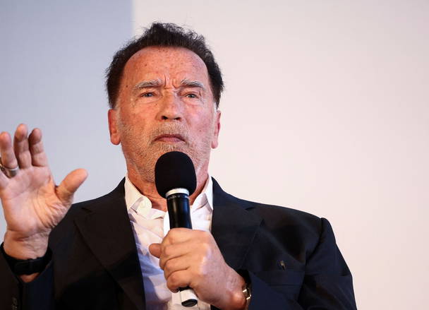 Police responded to bomb threat at Arnold Schwarzenegger's home on Thanksgiving morning