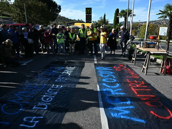 French farmers protest EU-Mercosur deal that will increase South American imports