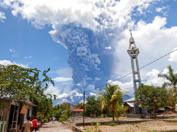 Indonesia’s Mount Lewotobi Laki Laki erupts for the second time in a week