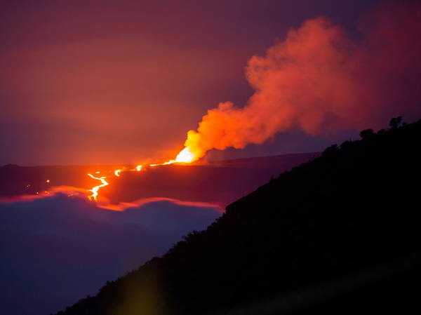 World’s largest active volcano Mauna Loa showed telltale warning signs before erupting in 2022