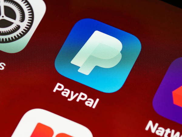 US watchdog issues final rule to supervise Big Tech payments, digital wallets