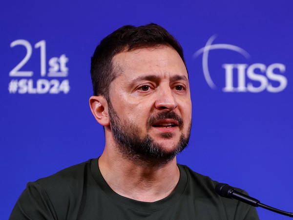 Zelensky says he wants Russia-Ukraine war to end by ‘diplomatic means’ in 2025