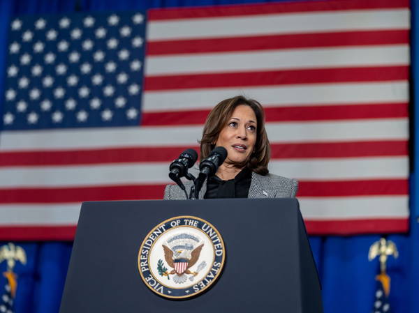 Kamala Harris raised $1 billion-plus in defeat. She's still sending persistent appeals to donors