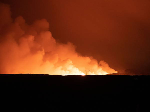 Volcano on Iceland's Reykjanes Peninsula erupts for the 7th time in a year