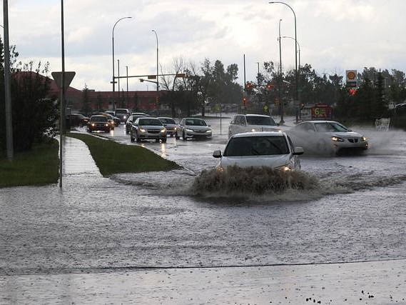 Aftermath of big B.C. wildfire accelerates risk of flooding