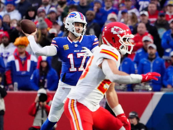 Josh Allen, Bills hand Chiefs 1st defeat in nearly a year