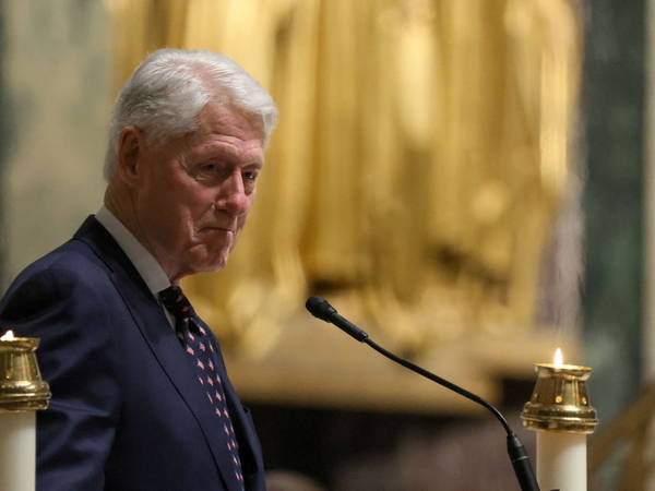 Bill Clinton predicts that USA is likelier to elect a female if she’s ‘a conservative Republican woman’