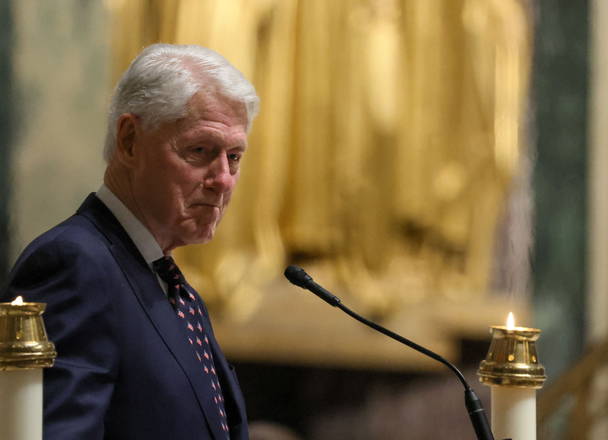 Bill Clinton predicts that USA is likelier to elect a female if she’s ‘a conservative Republican woman’