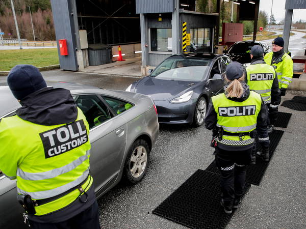 Norway introduces temporary border checks after its terror threat level was raised