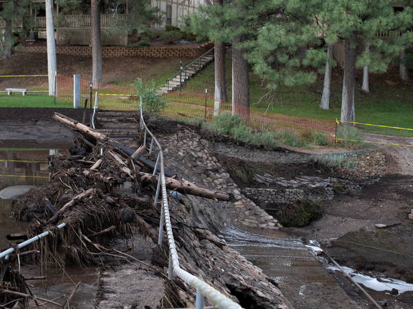 New Mexico authorities: 2 dead, 309 people rescued after severe flooding in and near Roswell