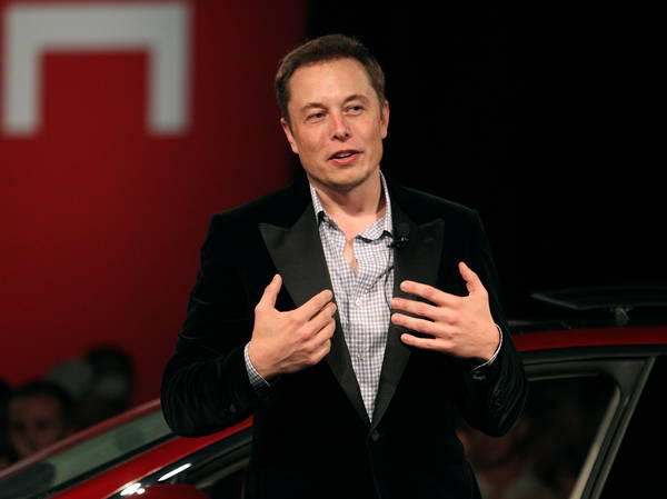 Elon Musk Accused of Working Illegally in the US During the 1990s