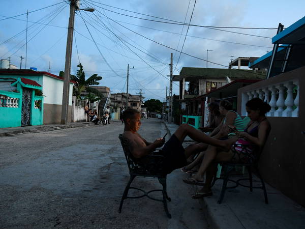 Cuba's electrical grid collapses for second time, entire country again without power